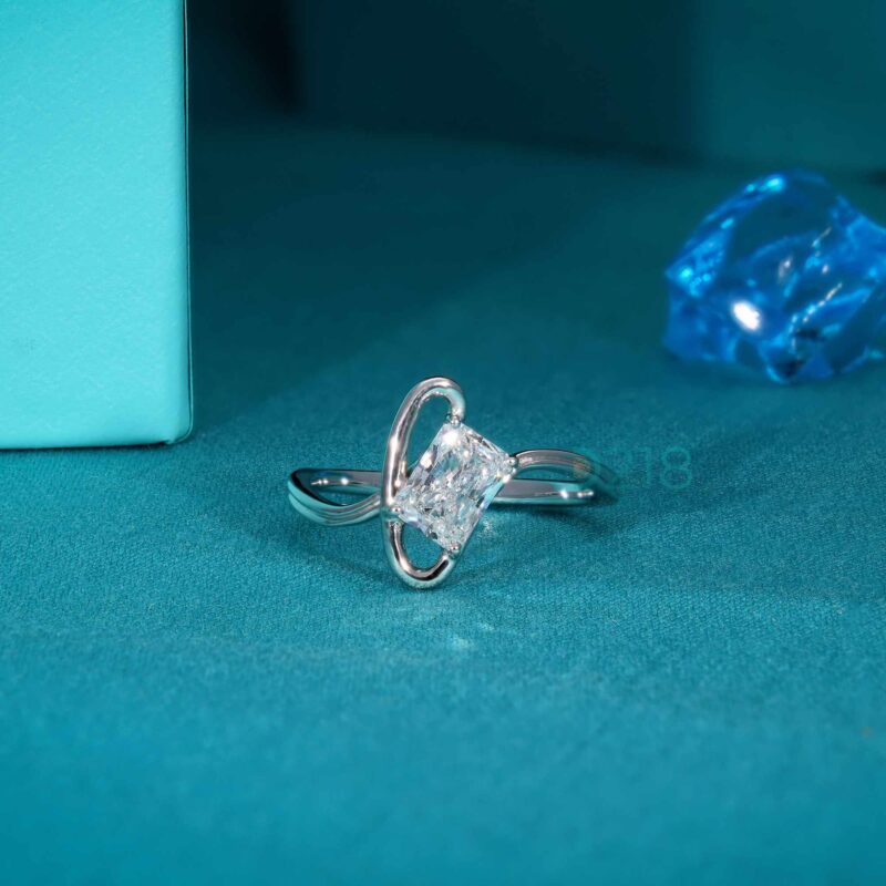 1 Carat Radiant Cut Lab Grown Diamonds ring