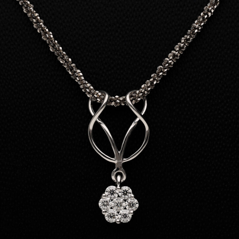 Lab Grown Diamond Flower Pendant