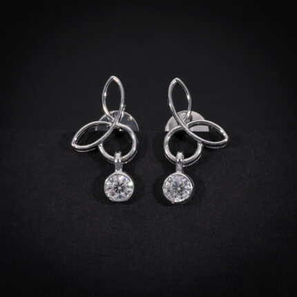 Lab Grown Round Diamond Dangle Drop Earring